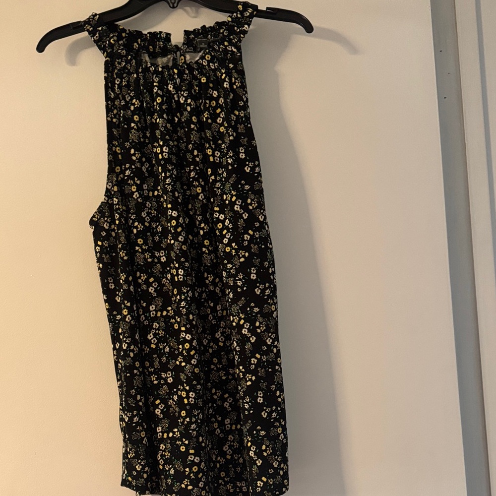 Adrianna Papell Black Floral Sleeveless Blouse